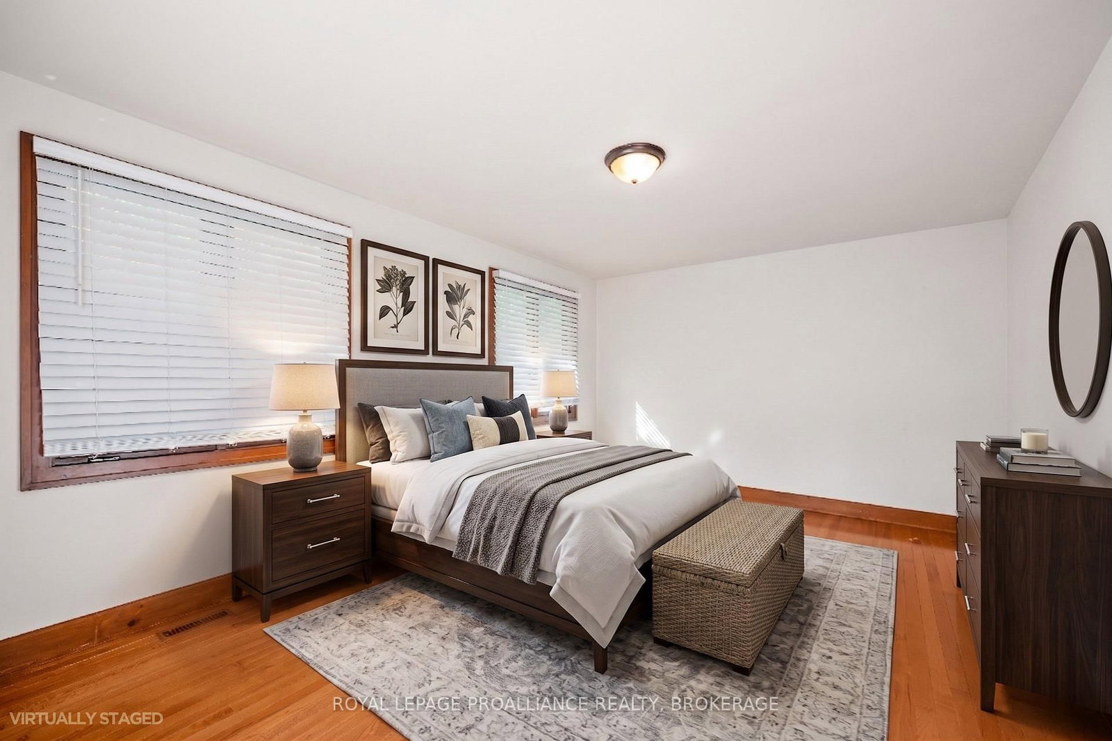 20 Riverside Drive • Kingston, ON photo 17