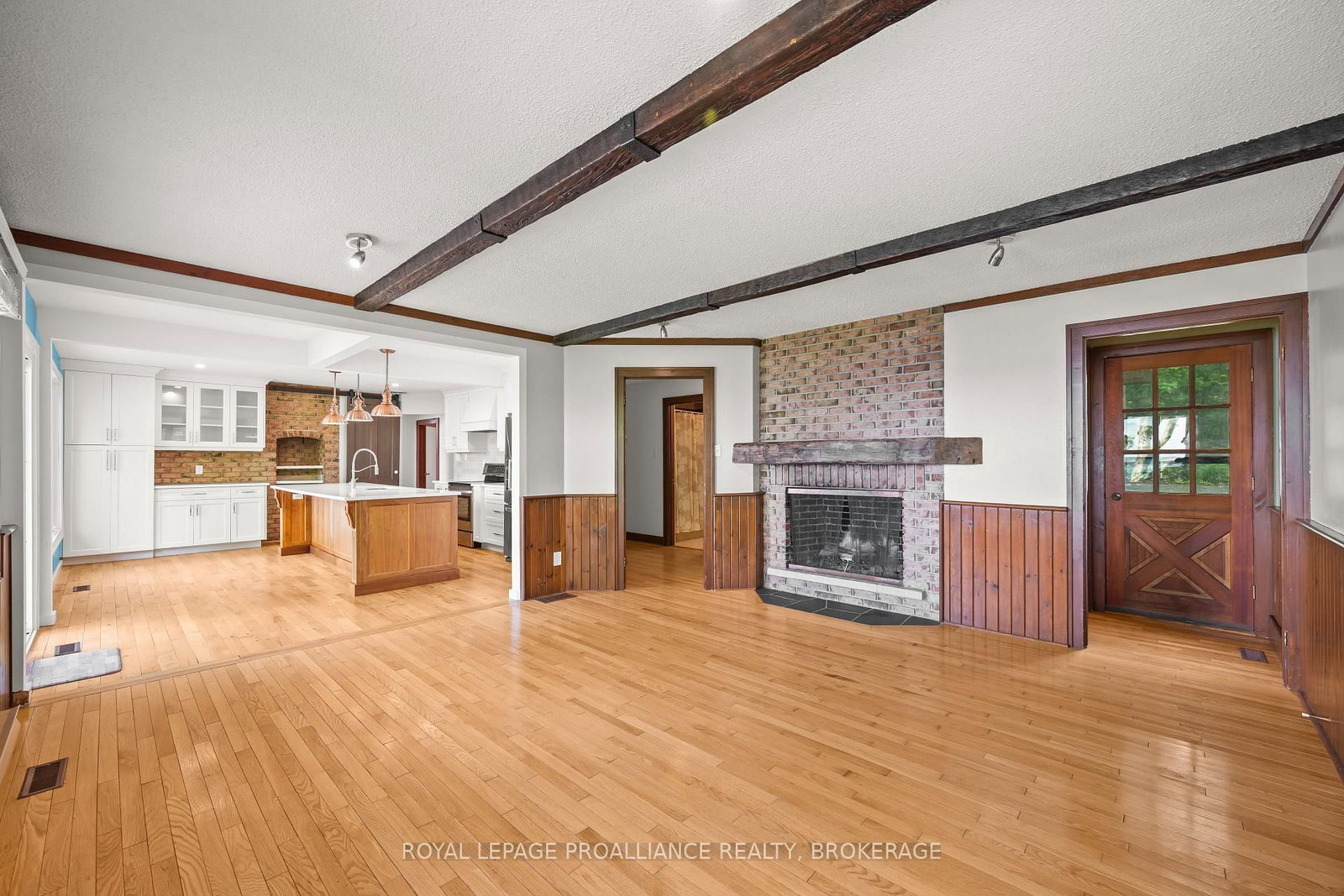 20 Riverside Drive • Kingston, ON photo 23