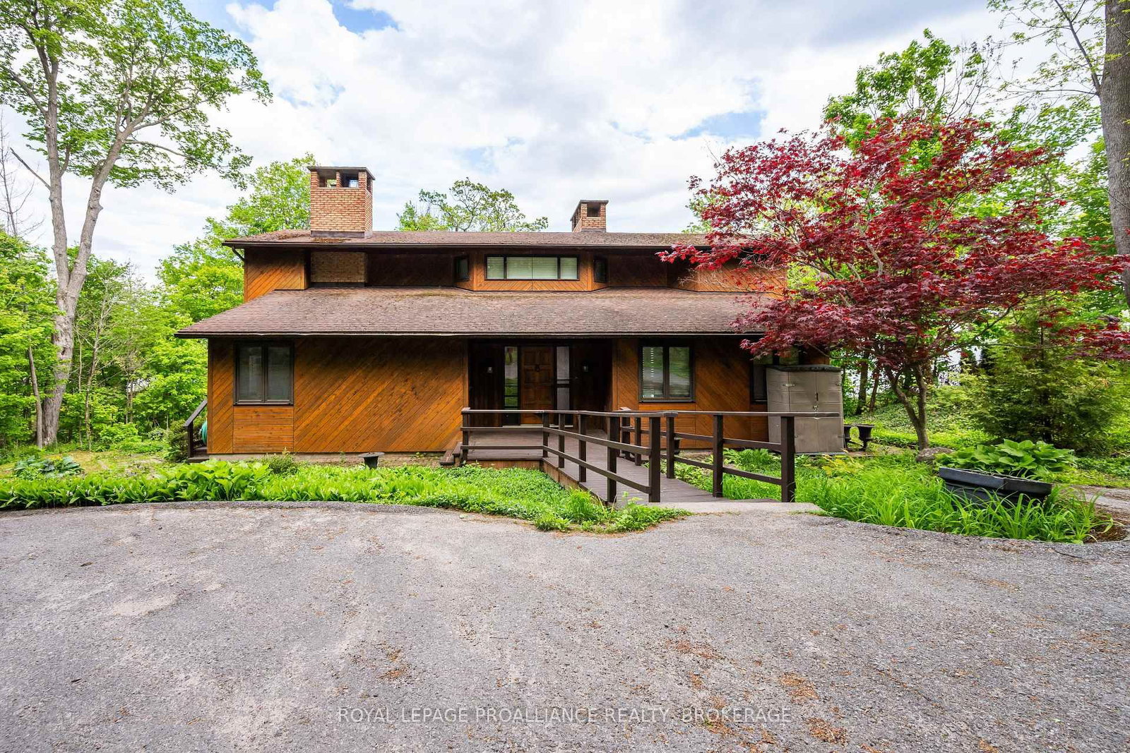 20 Riverside Drive • Kingston, ON photo 4