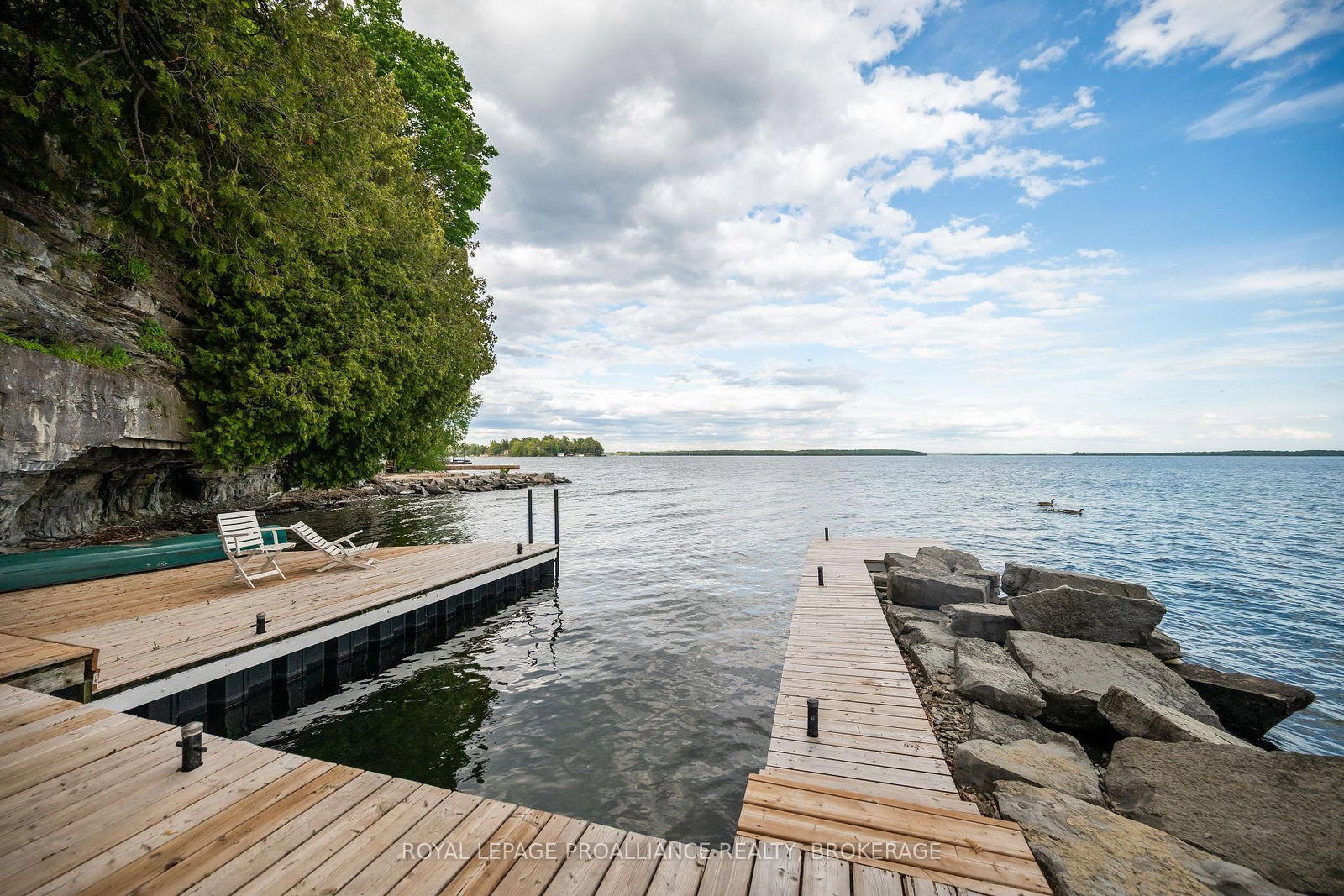 20 Riverside Drive • Kingston, ON photo 45
