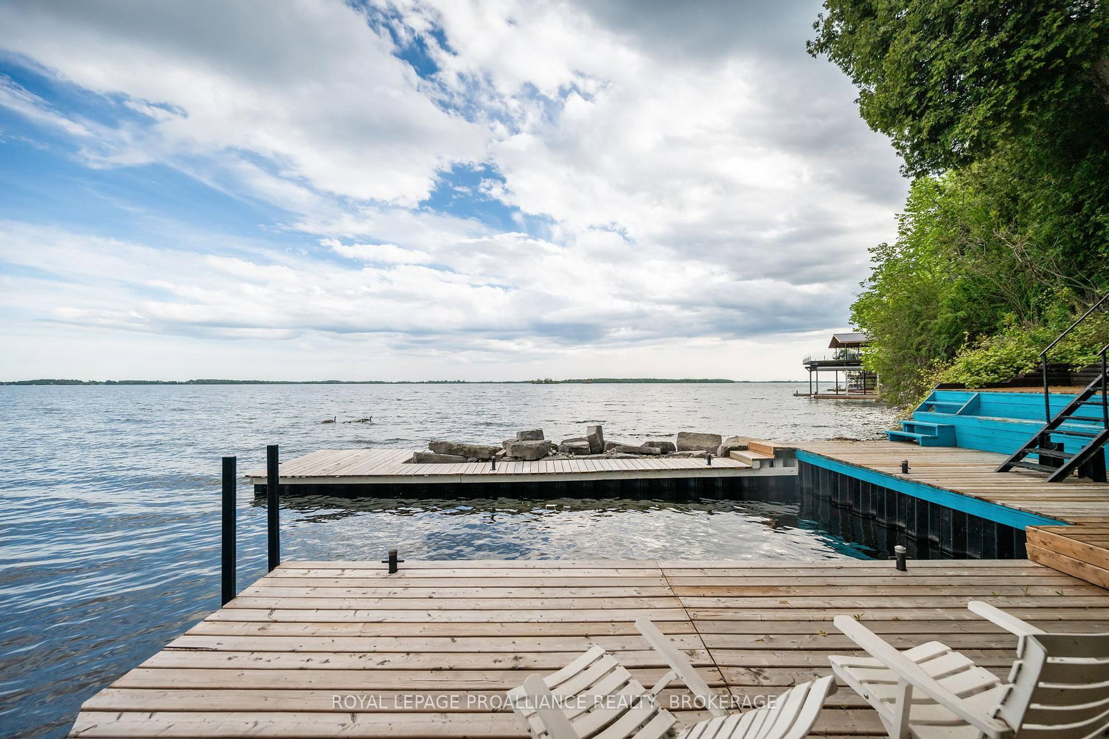 20 Riverside Drive • Kingston, ON photo 46