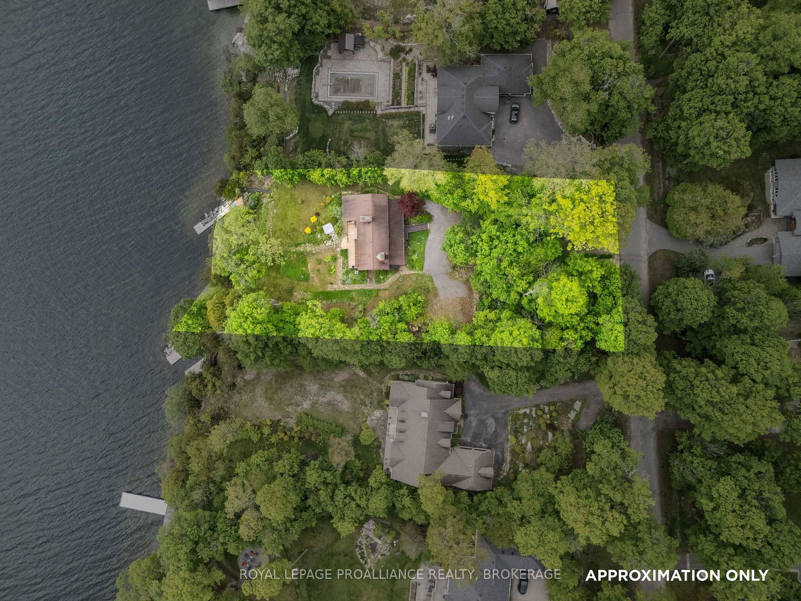 20 Riverside Drive • Kingston, ON photo 48