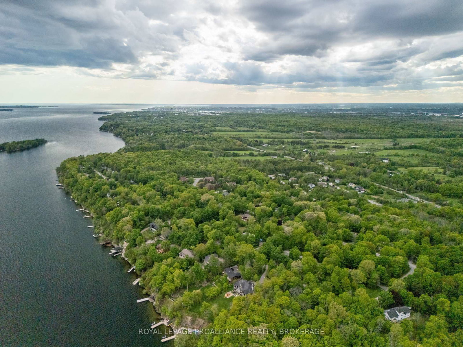 20 Riverside Drive • Kingston, ON photo 49