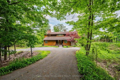 20 Riverside Drive • Kingston, ON photo 6