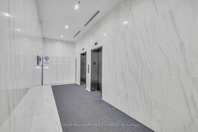 Unit 601 — 203 Catherine Street — photo 5