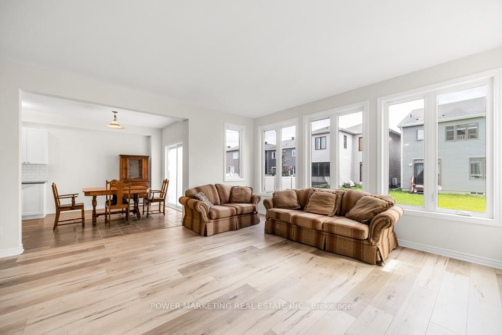 69 DEFENCE Street • Ottawa, ON photo 13