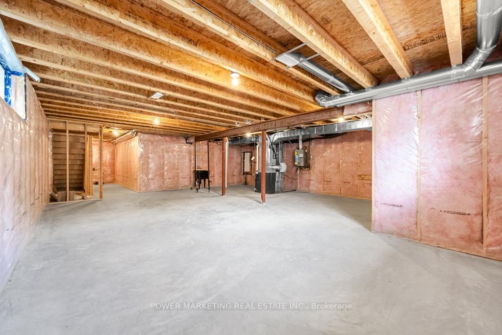 69 DEFENCE Street • Ottawa, ON photo 31