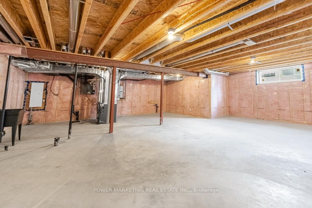 69 DEFENCE Street • Ottawa, ON photo 32