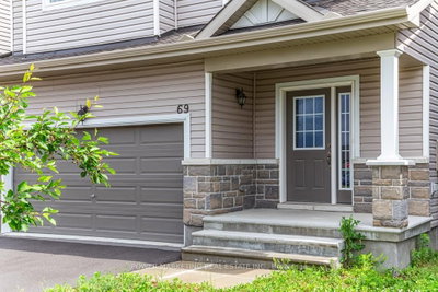 69 DEFENCE Street • Ottawa, ON photo 4