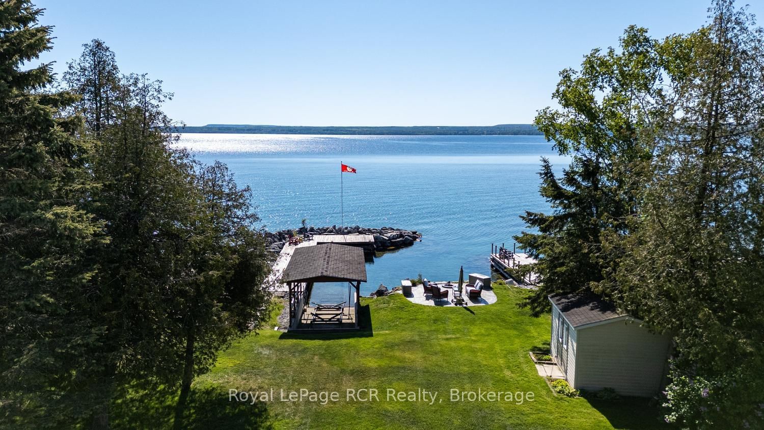 405 Balmy Beach Road • Georgian Bluffs, ON photo 33