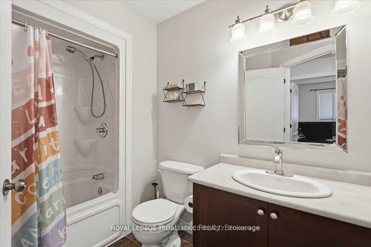 108 Parkview Heights • Quinte West, ON photo 20