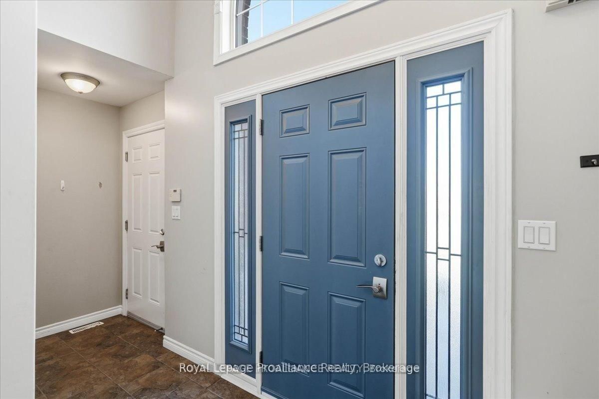 108 Parkview Heights • Quinte West, ON photo 8