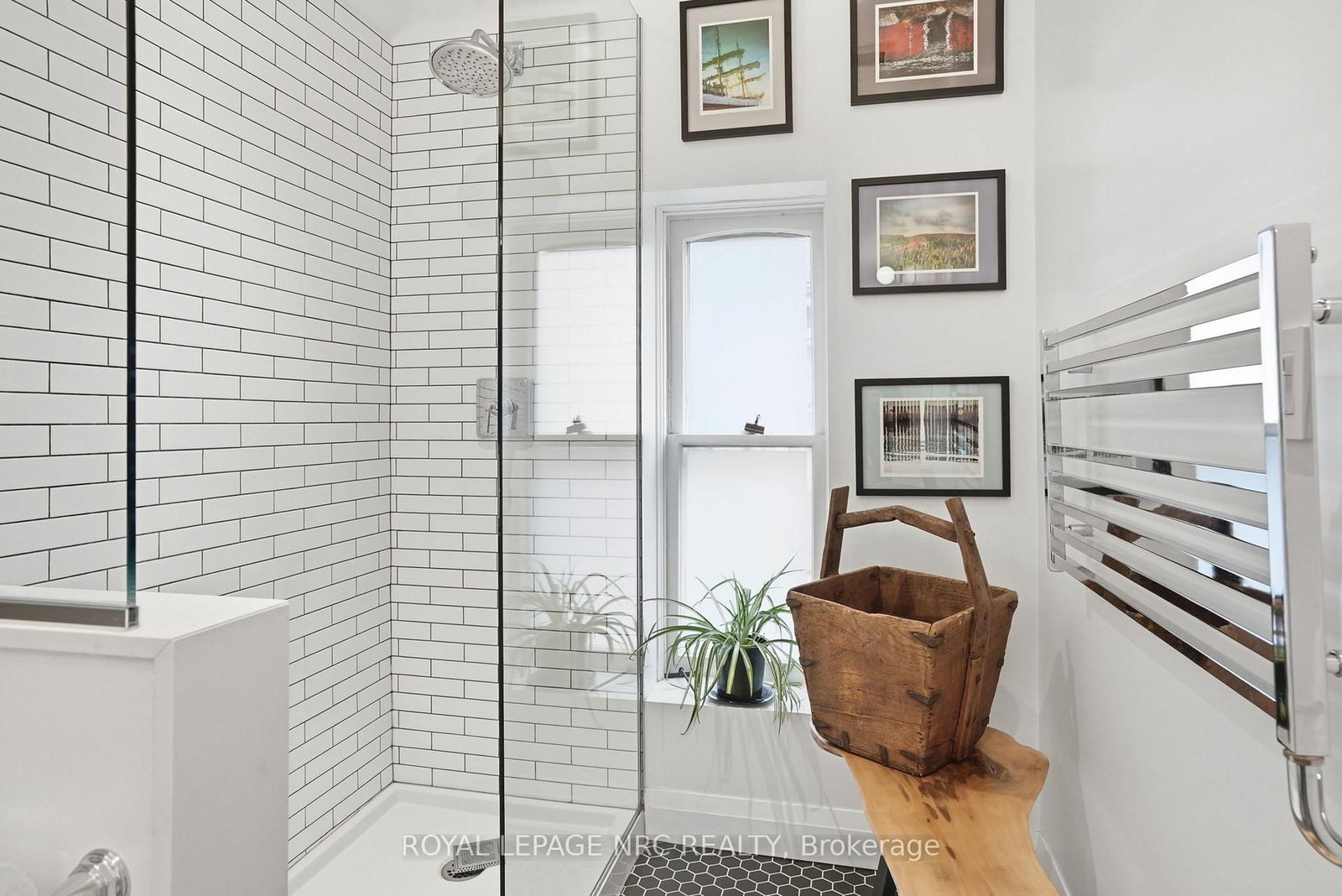 176 James Street • St. Catharines, ON photo 31