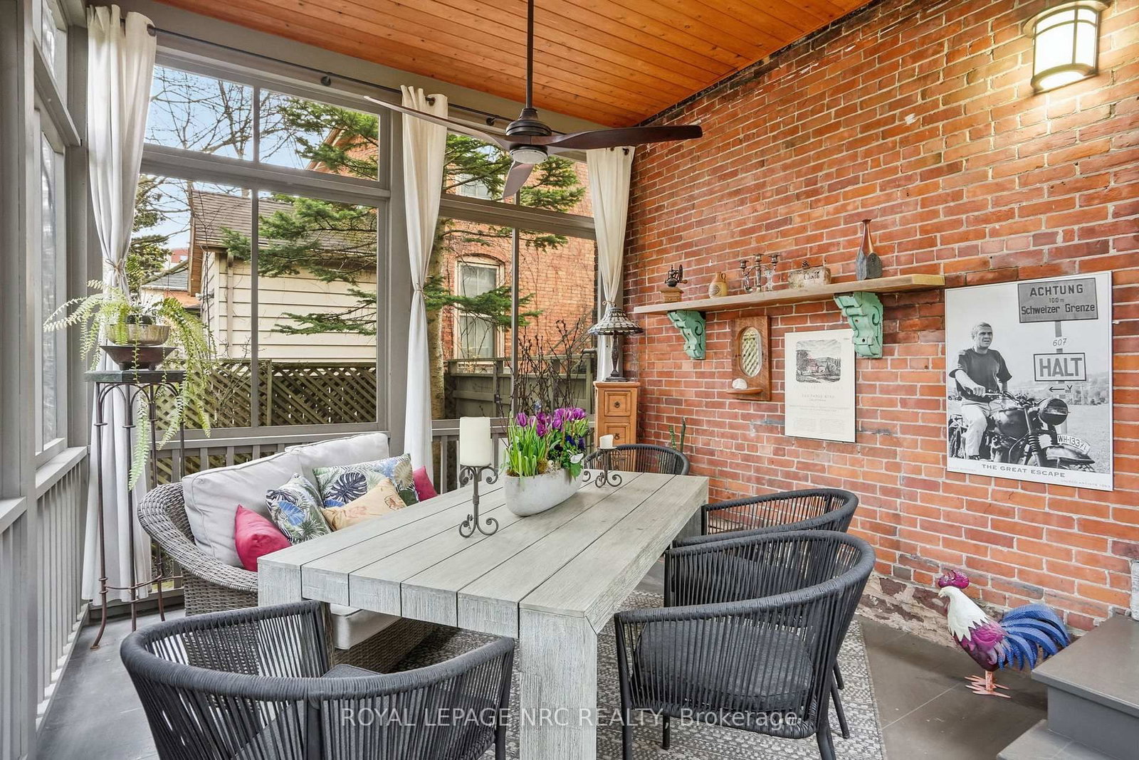 176 James Street • St. Catharines, ON photo 41