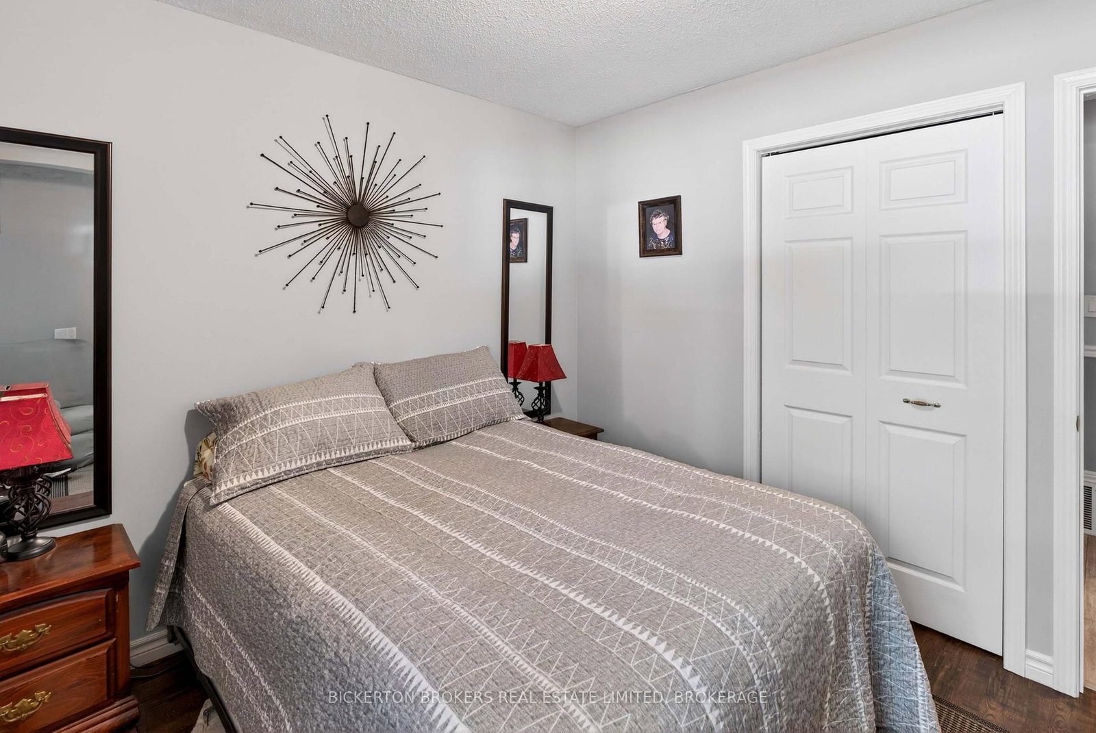 90 Ann Street • Gananoque, ON photo 44