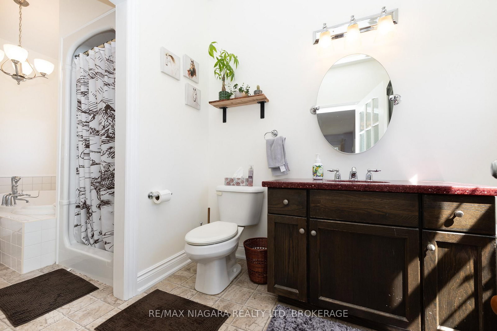 8001 Netherby Road • Niagara Falls, ON photo 38
