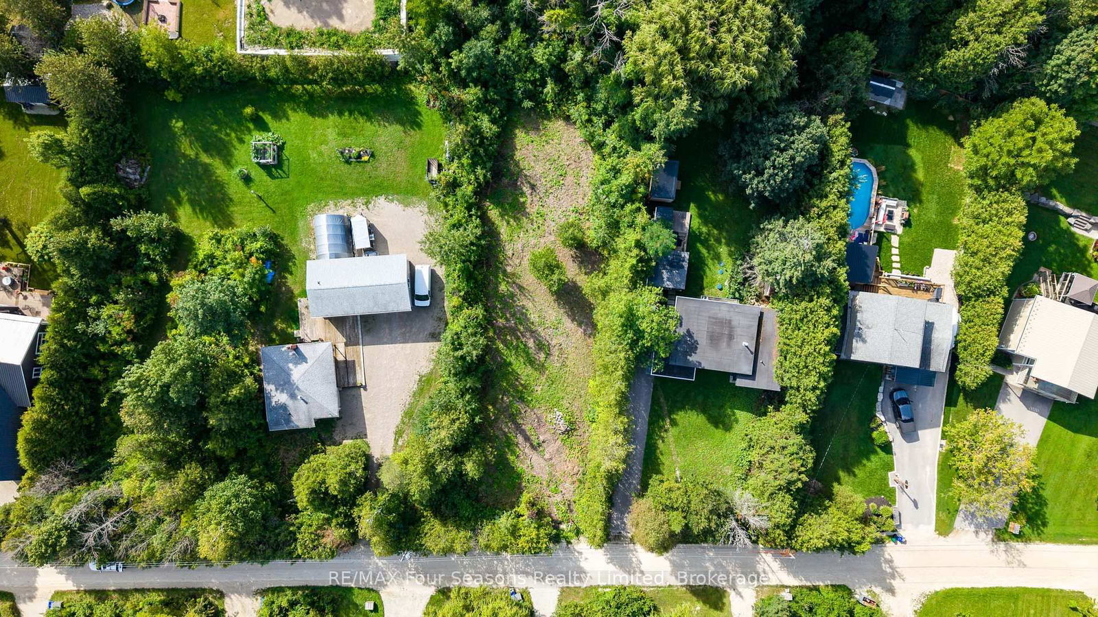 122 JAMES Street • Blue Mountains, ON photo 4