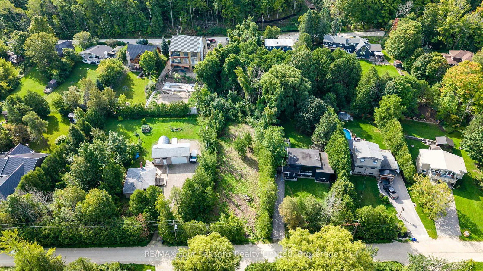 122 JAMES Street • Blue Mountains, ON photo 9