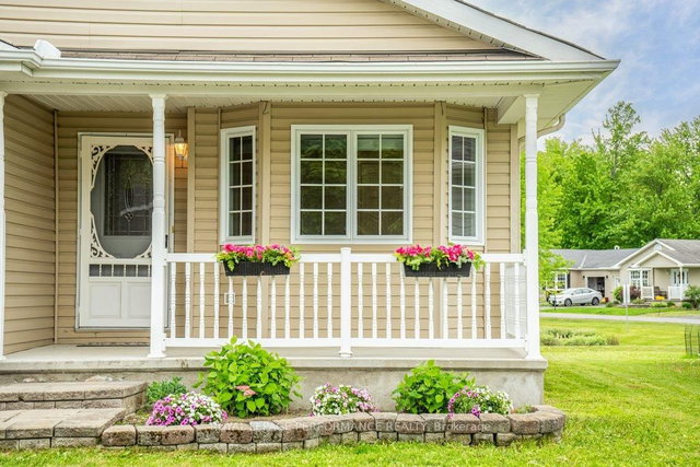 1008 Ada Barrington Private