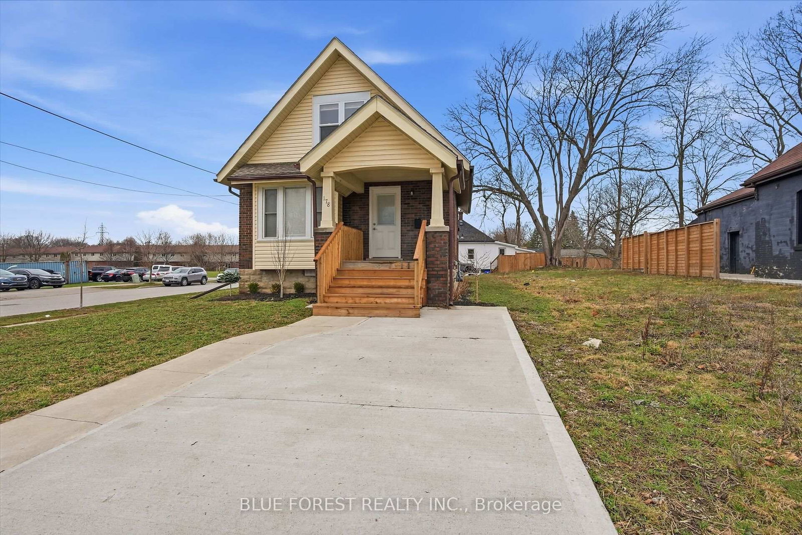 Listing Image 2