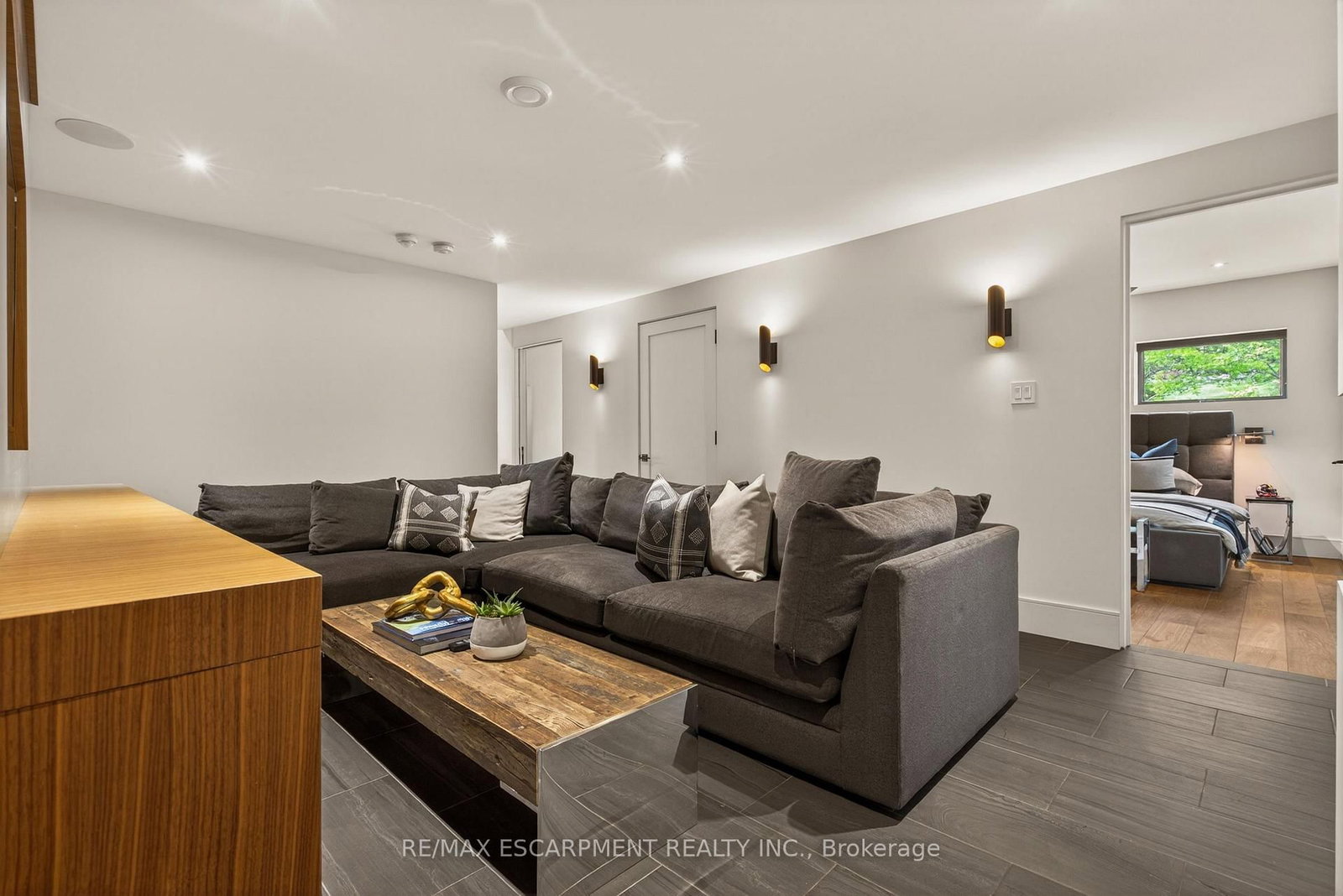 981 MINERAL SPRINGS Rd, Hamilton, view 32