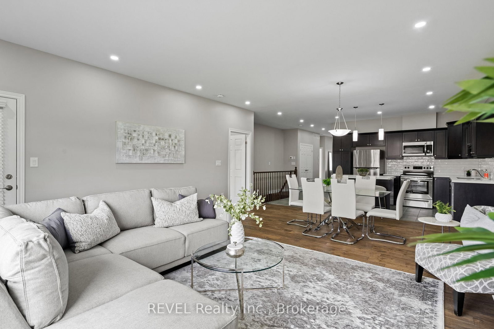 7138 E PARSA Street • #7 • Niagara Falls, ON photo 12