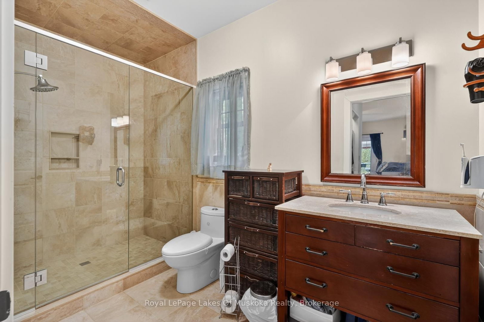 400 Markles Road • Huntsville, ON photo 15
