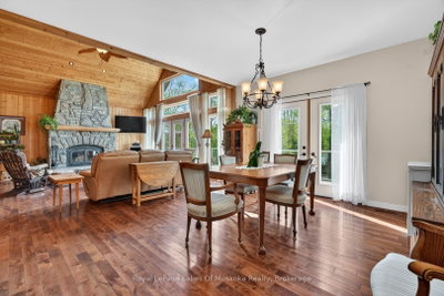 400 Markles Road • Huntsville, ON photo 8