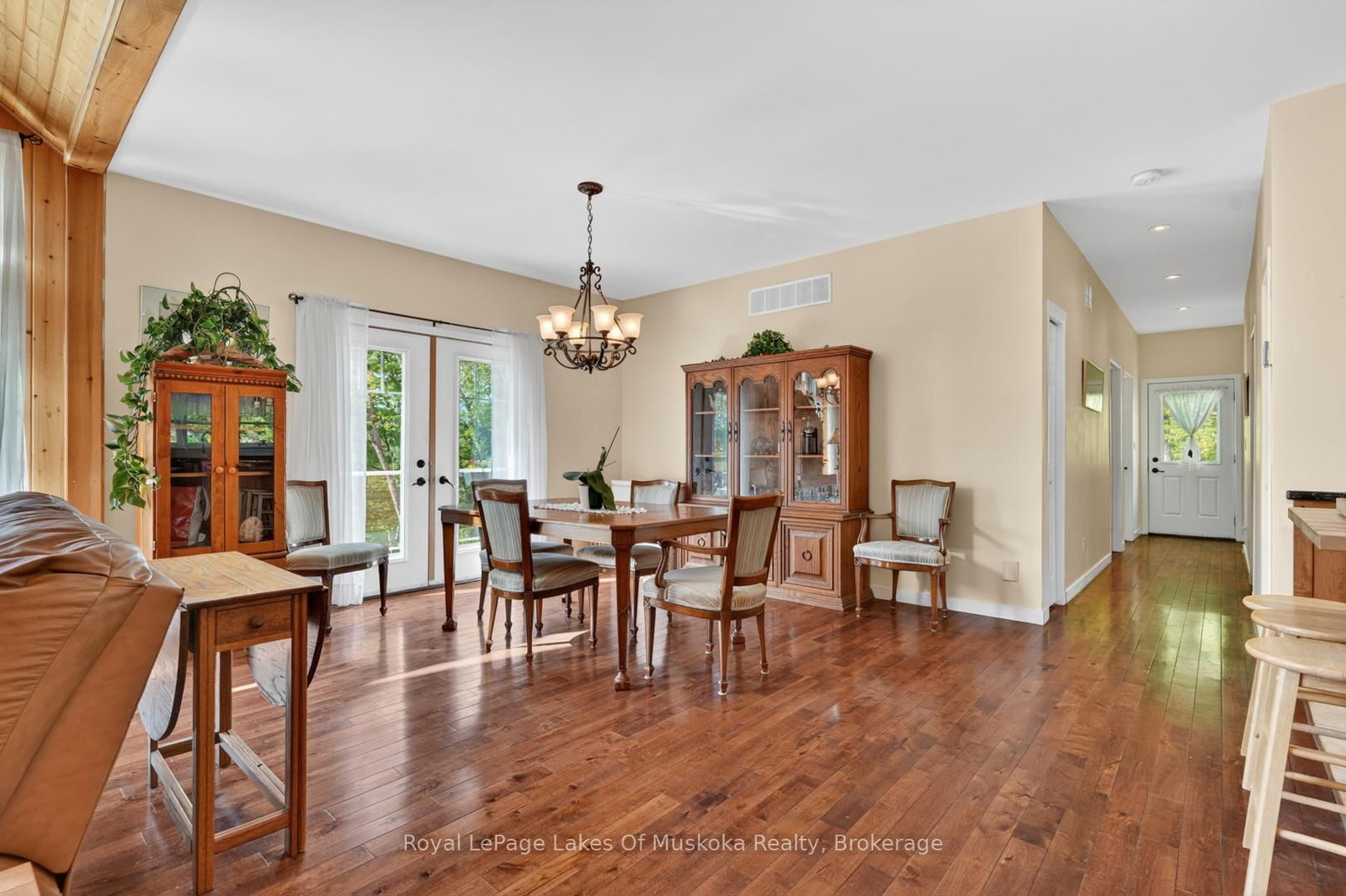 400 Markles Road • Huntsville, ON photo 9