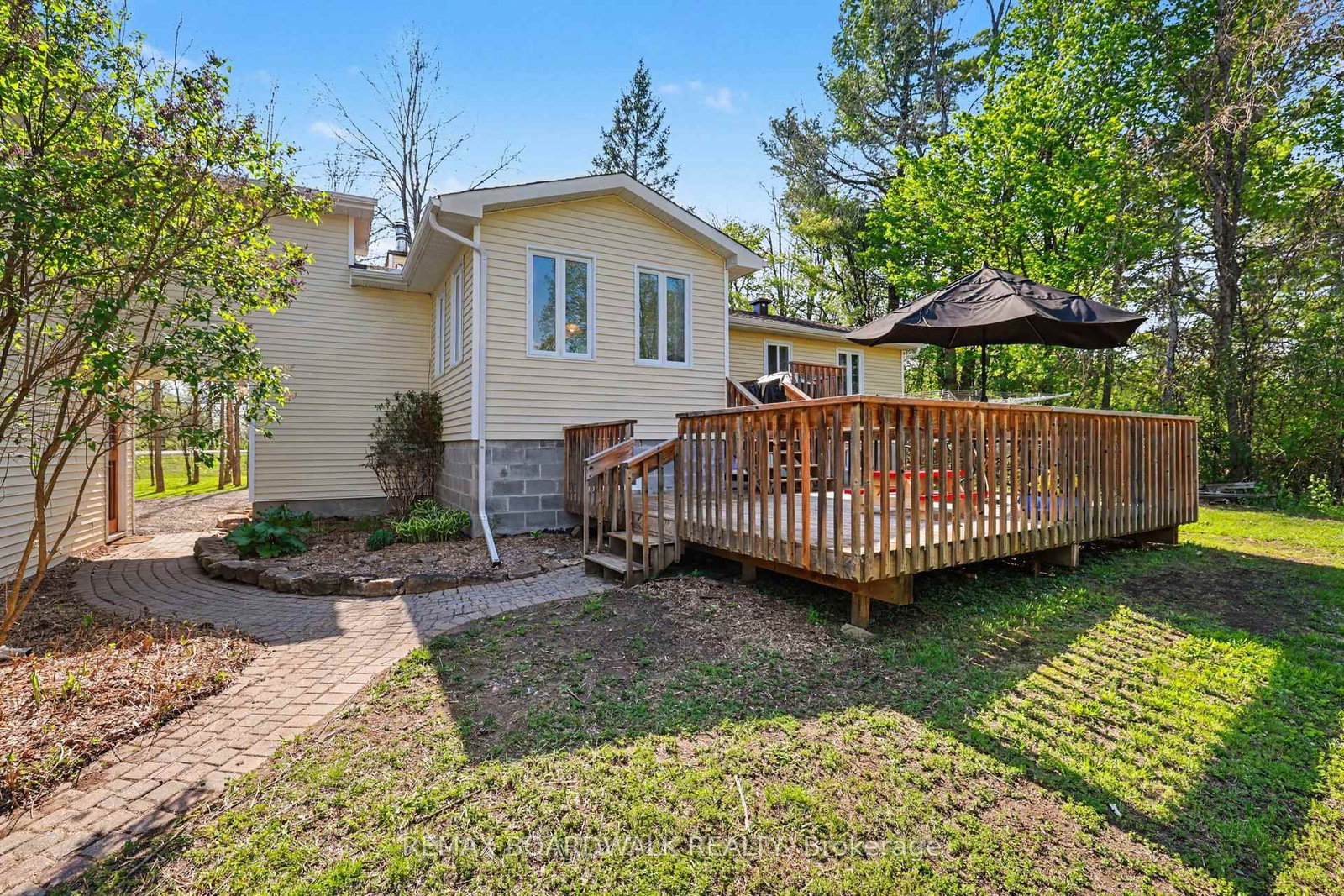 952 County 18 Road • North Grenville, ON photo 19