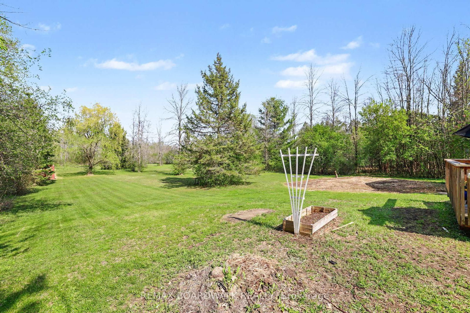 952 County 18 Road • North Grenville, ON photo 23