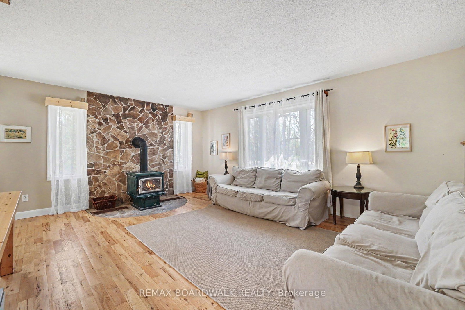 952 County 18 Road • North Grenville, ON photo 5