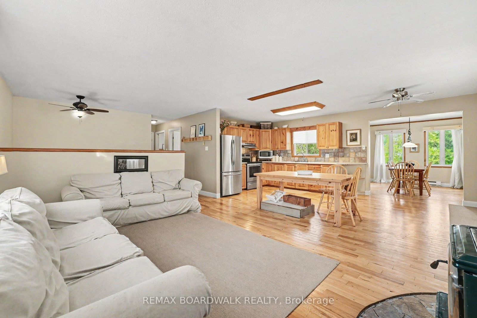 952 County 18 Road • North Grenville, ON photo 6