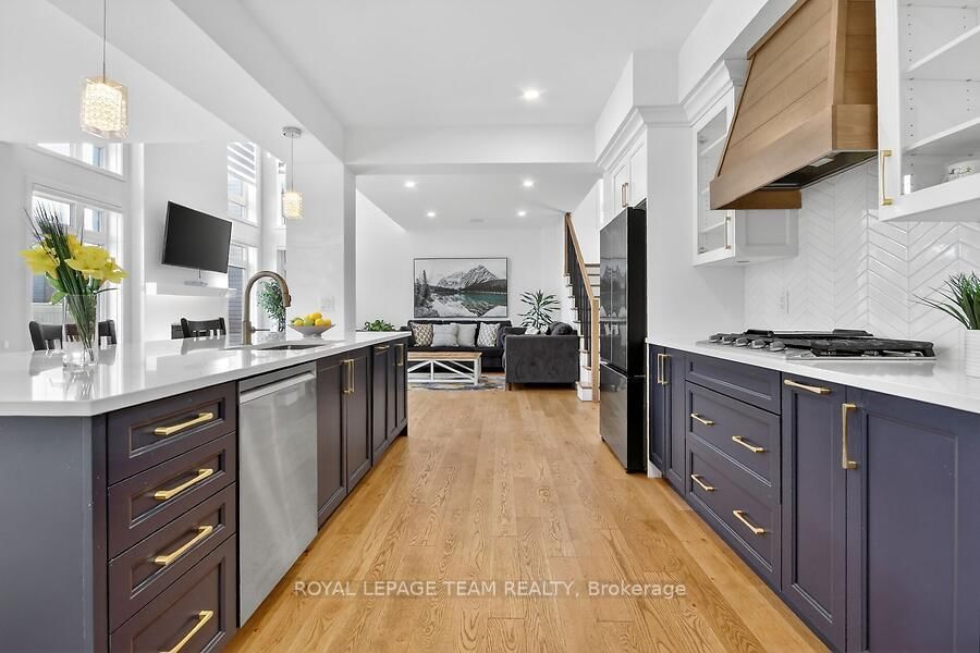 950 Islington Way • Leitrim, ON photo 13