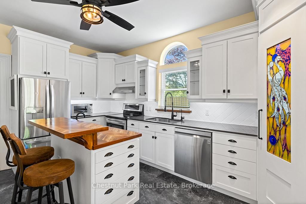 1663 5th Avenue E • Owen Sound, ON photo 14