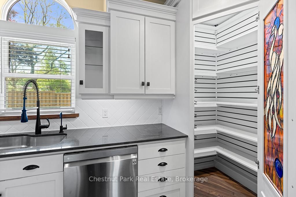 1663 5th Avenue E • Owen Sound, ON photo 15