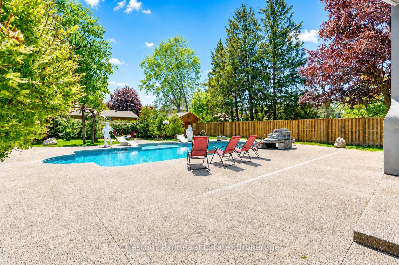 1663 5th Avenue E • Owen Sound, ON photo 36