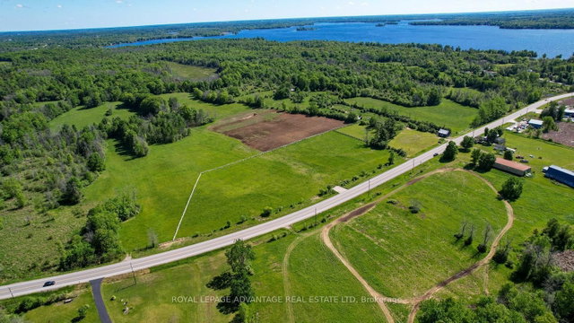 00 Rideau Ferry Road