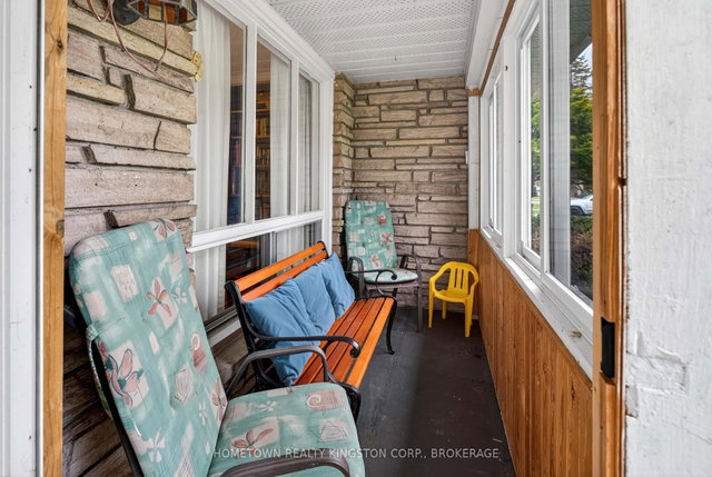 114 Campbell Crescent