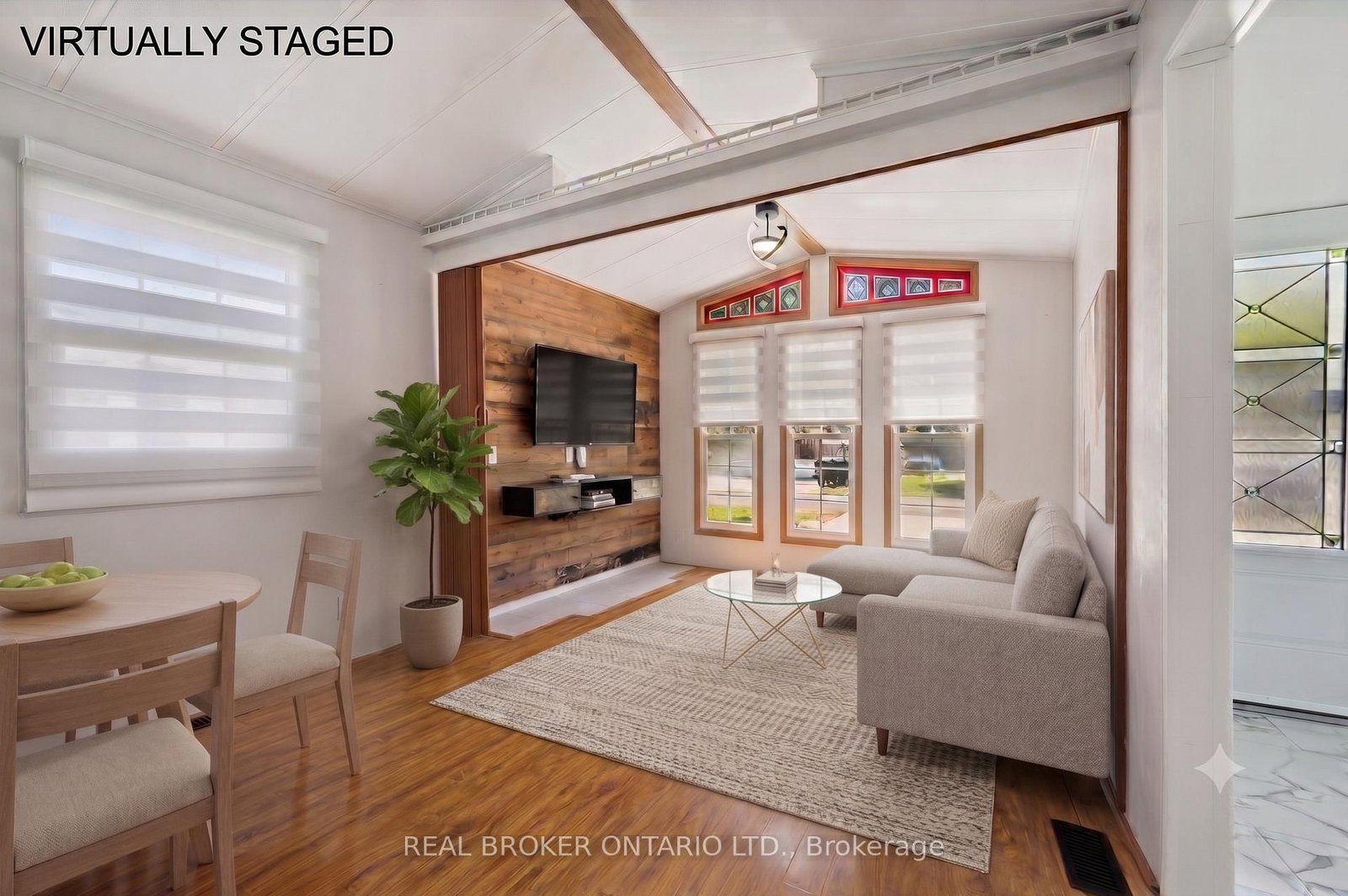 Listing Image 7