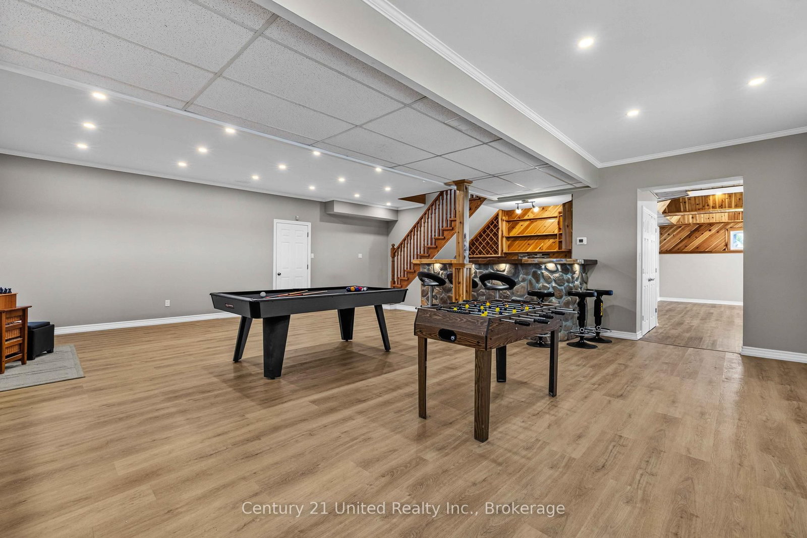 825 Southview Drive • Otonabee-South Monaghan, ON photo 26