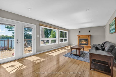 825 Southview Drive • Otonabee-South Monaghan, ON photo 4