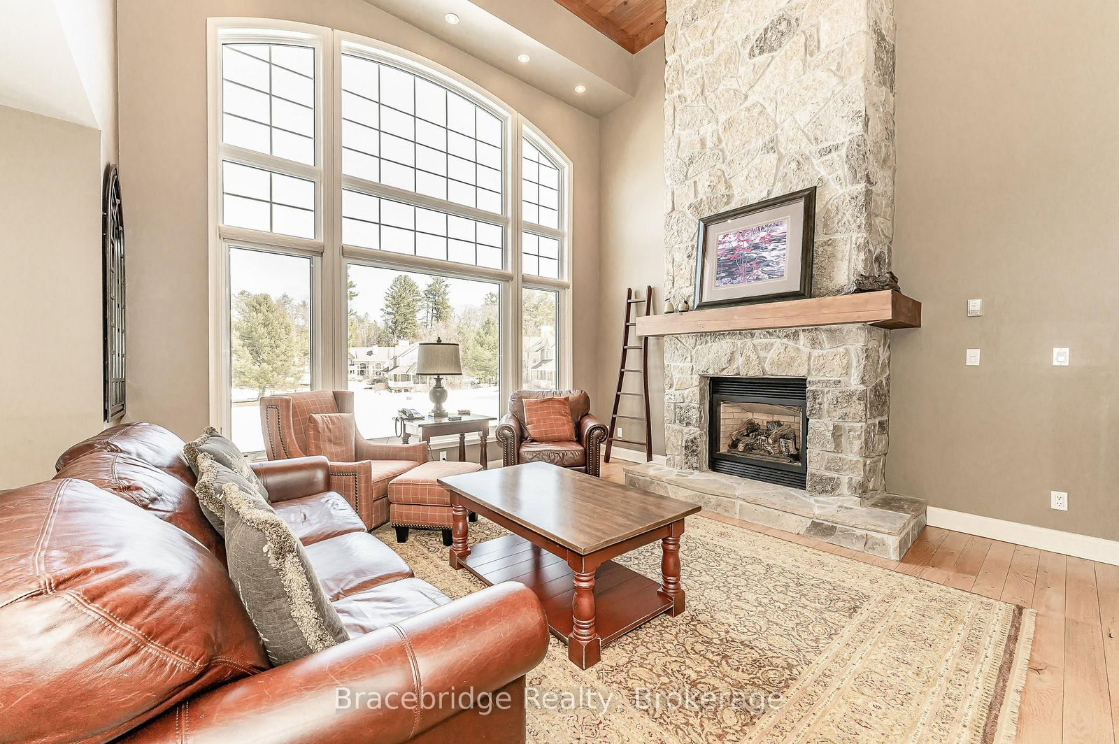 3876 Muskoka Rd 118 Highway W • #Sandfield 3 W3 • Muskoka Lakes, ON photo 16