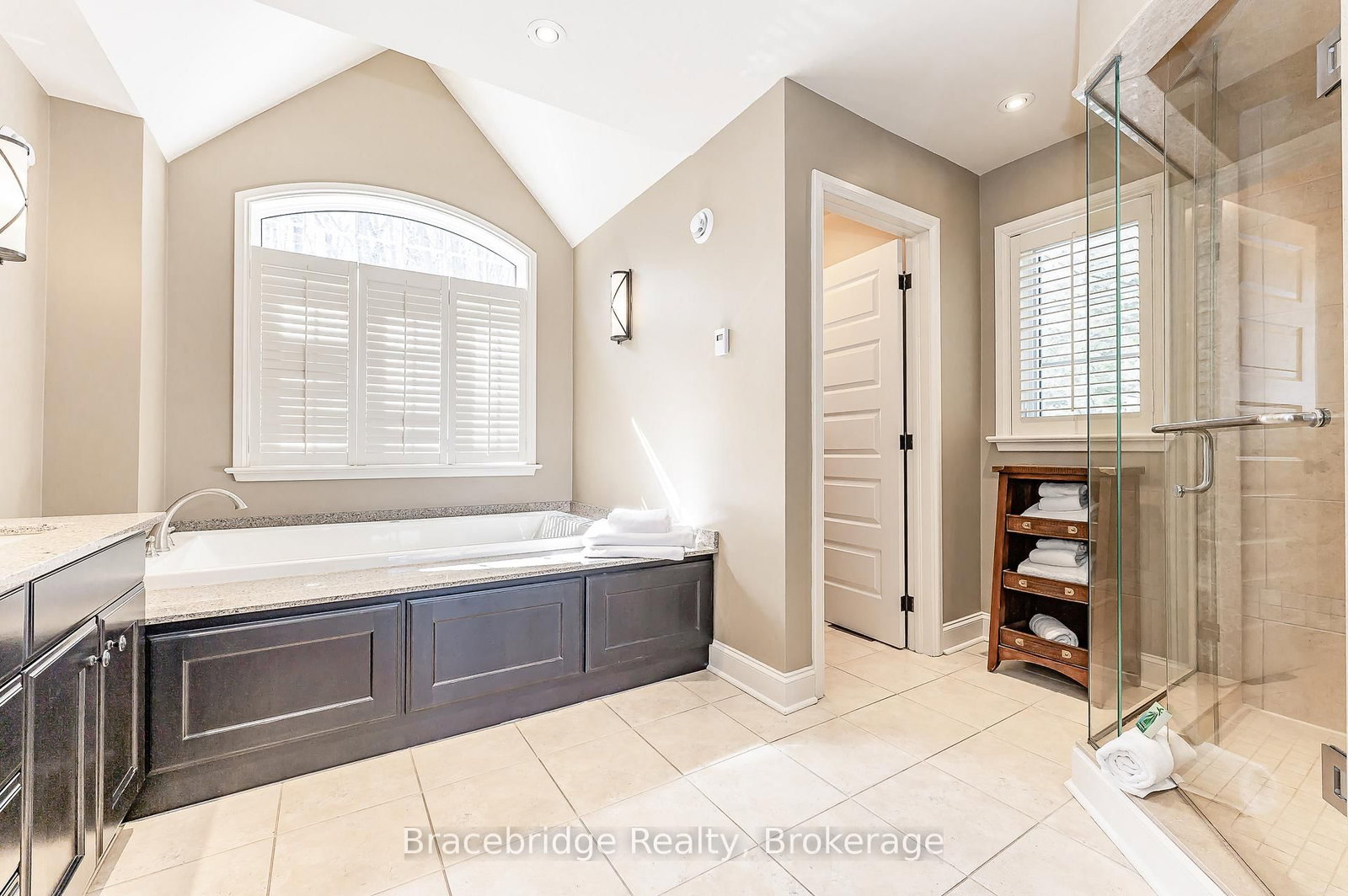 3876 Muskoka Rd 118 Highway W • #Sandfield 3 W3 • Muskoka Lakes, ON photo 26