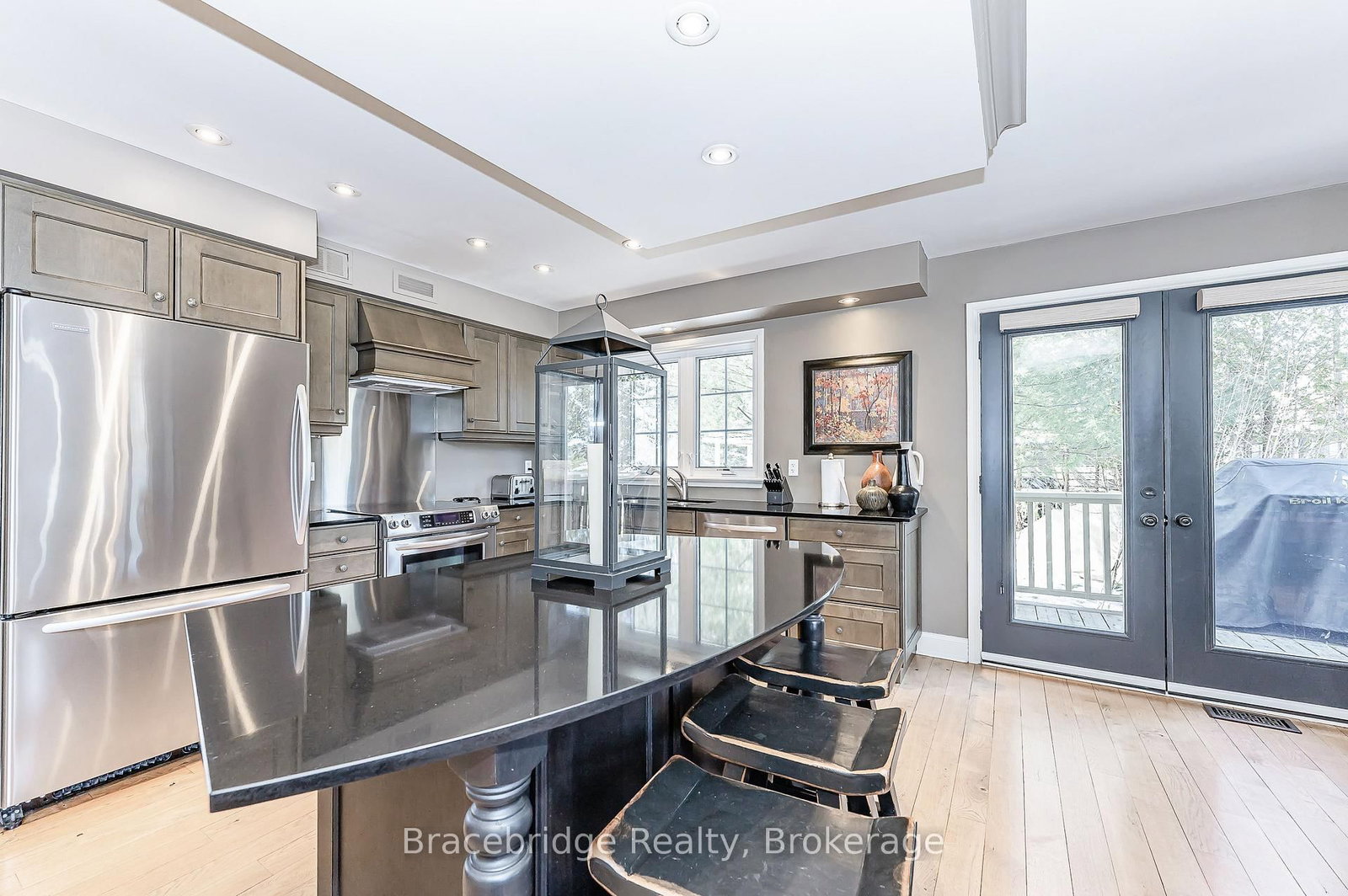 3876 Muskoka Rd 118 Highway W • #Sandfield 3 W3 • Muskoka Lakes, ON photo 9