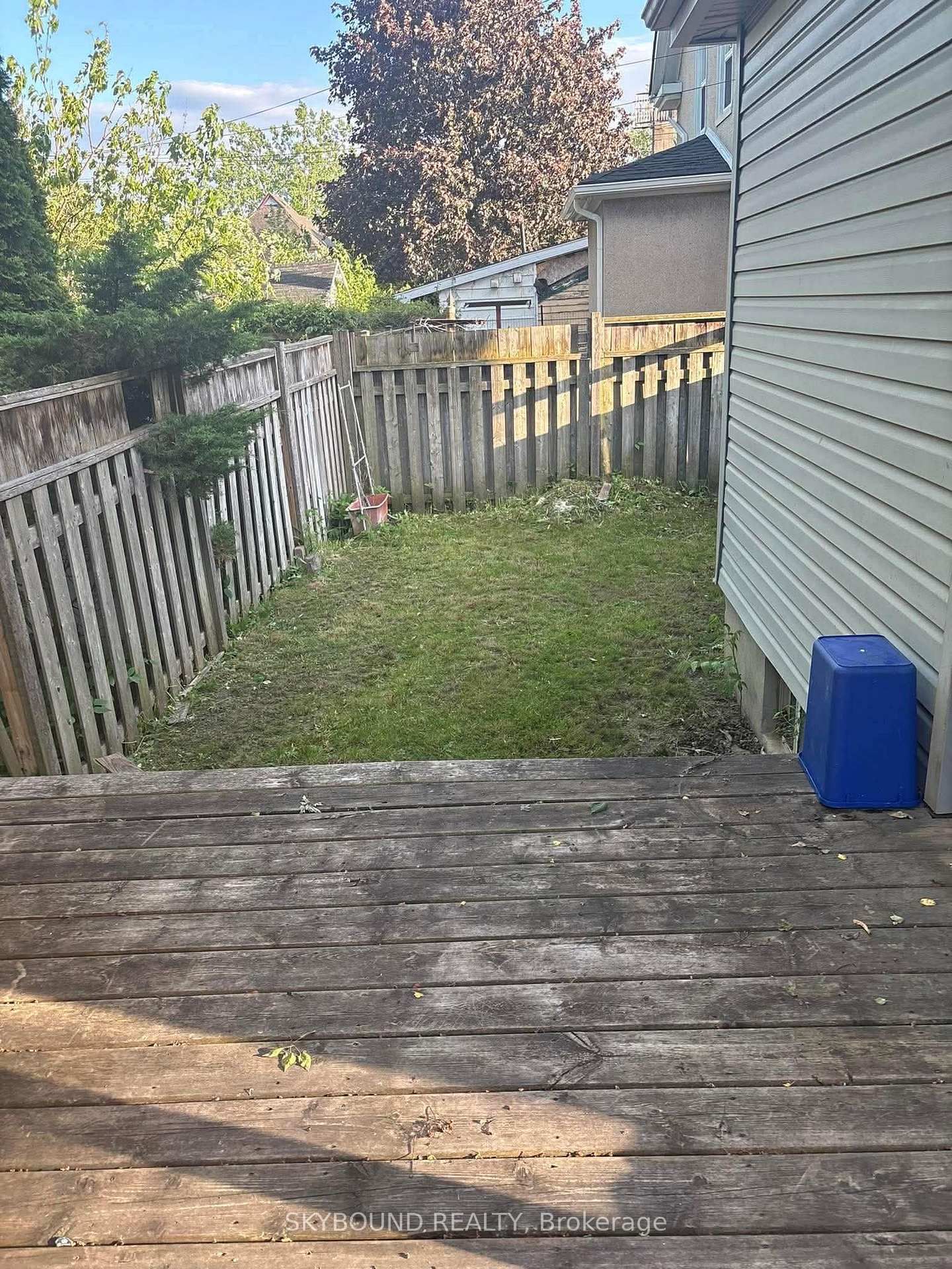 Listing Image 5