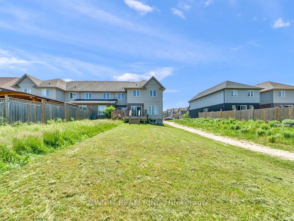 1192 Caen Avenue • Woodstock, ON photo 34