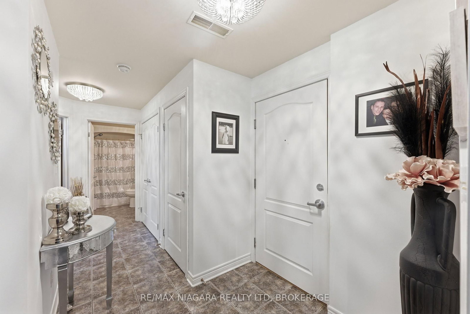 6350 Dorchester Road • #110 • Niagara Falls, ON photo 12