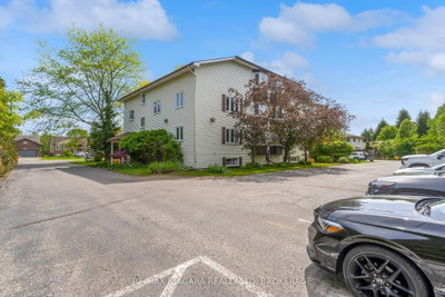 Unit 2-1 — 833 Foss Road — more photos