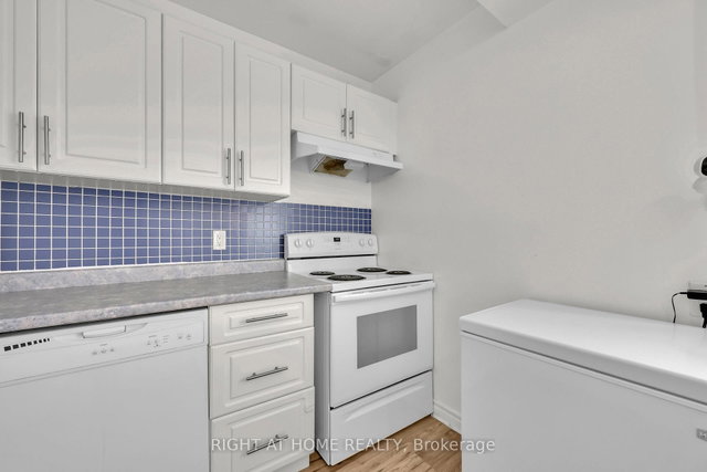 8 - 253 Taylor Street